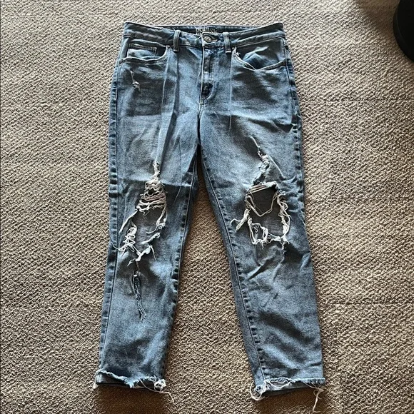 Distressed Rewash Blue Jeans - Picture 1 of 5